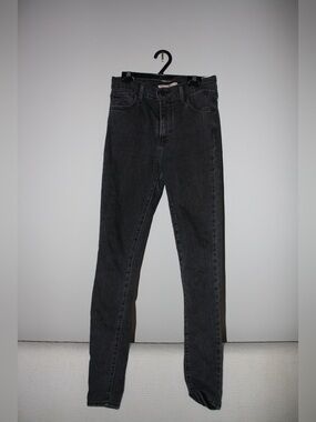 Levi High-Rise Women's Black Jeans